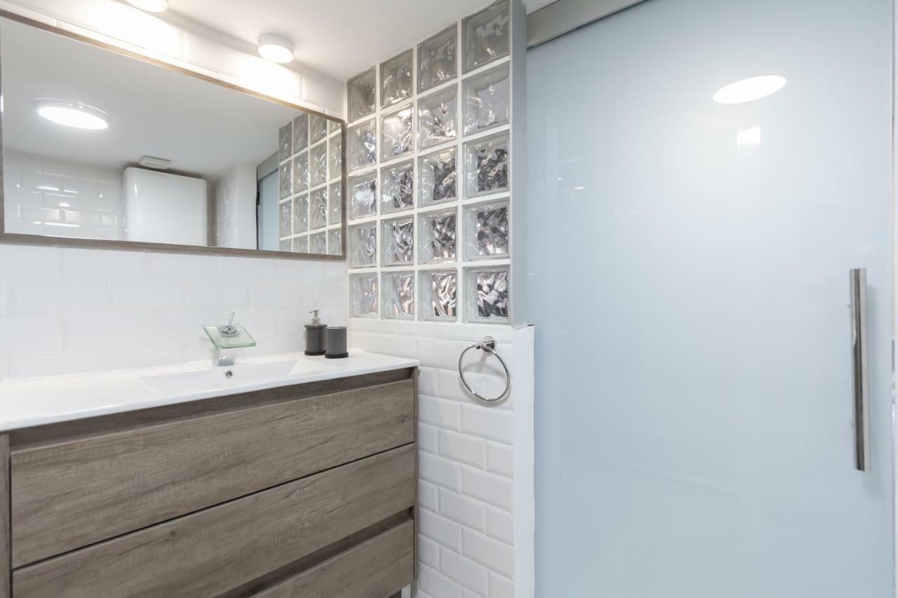 Luna Apartment Мадрид Екстериор снимка
