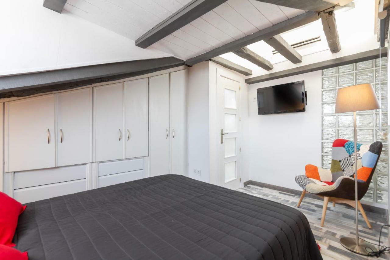 Luna Apartment Мадрид Екстериор снимка